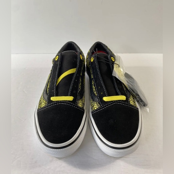 Vans x SpongeBob Old Skool Pro Mike Gigliotti Sneakers - Picture 5 of 9
